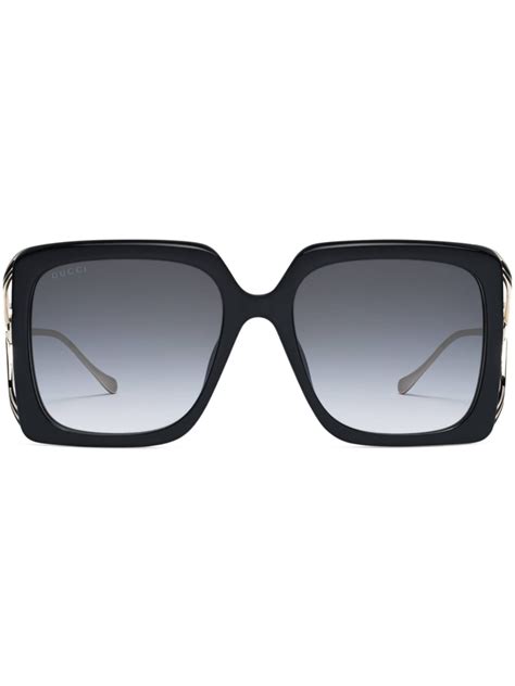 Gucci Oversized rectangular sunglasses